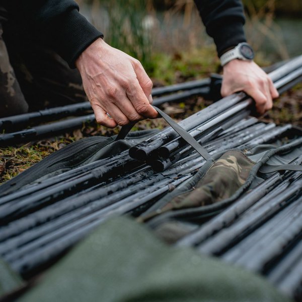 Subterfuge Bushwhacker & Prodding Stick Bag