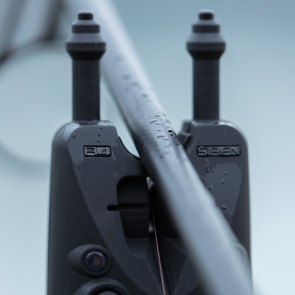 Siren R4 Presentation Set
