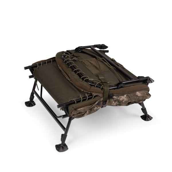 Indulgence MF60 Sleep Systems 6 Legs Camo - Standard Bedchair